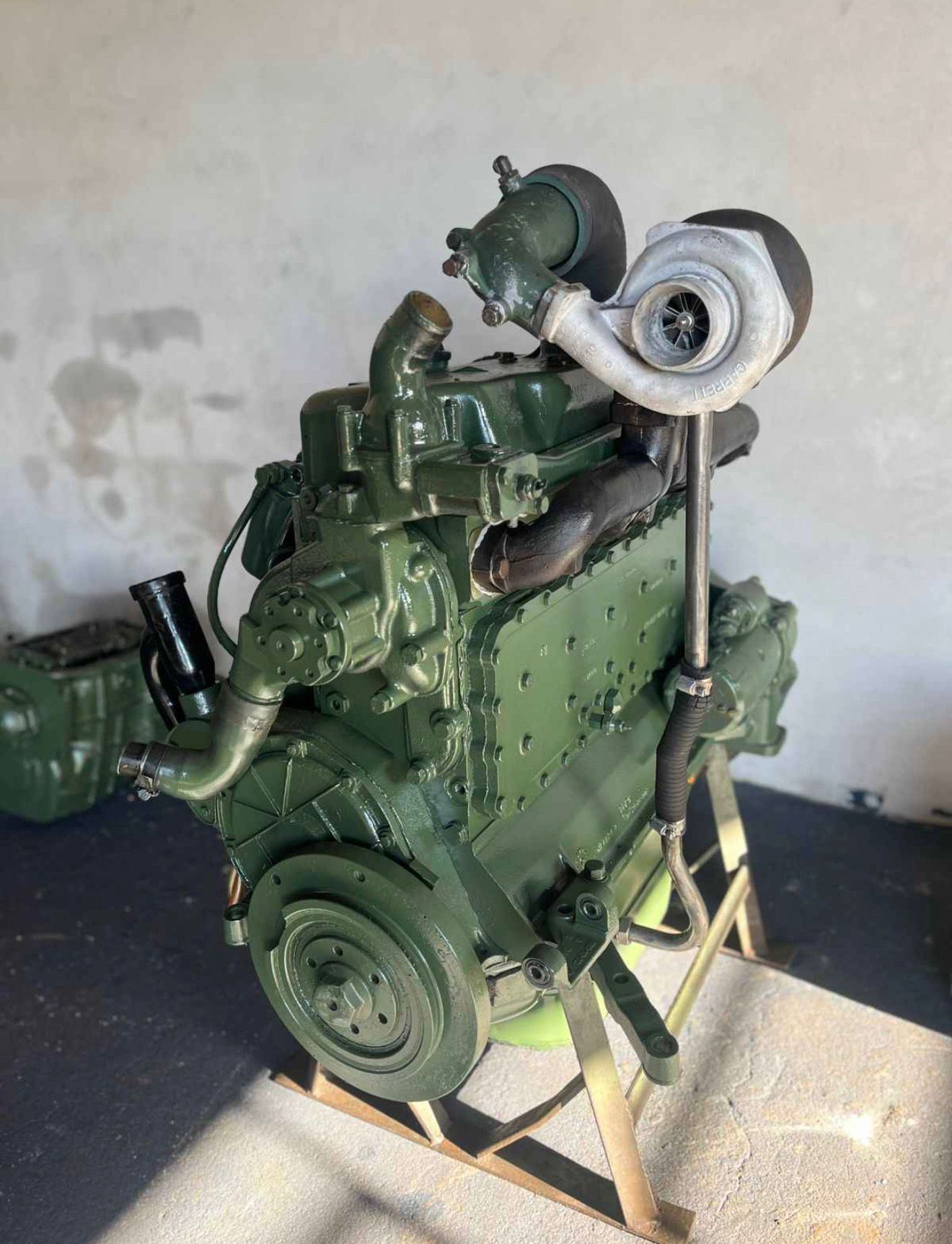 Motor Mercedes-Benz OM 352 (foto ilustrativa)